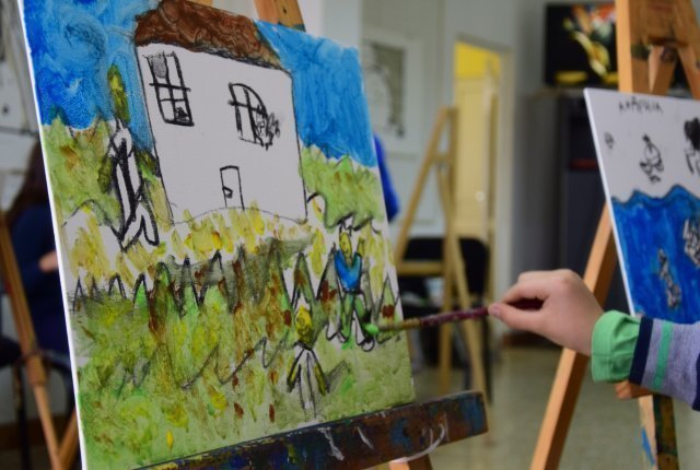 Nastavak rada Škole crtanja i slikanja za djecu sa i bez invaliditeta